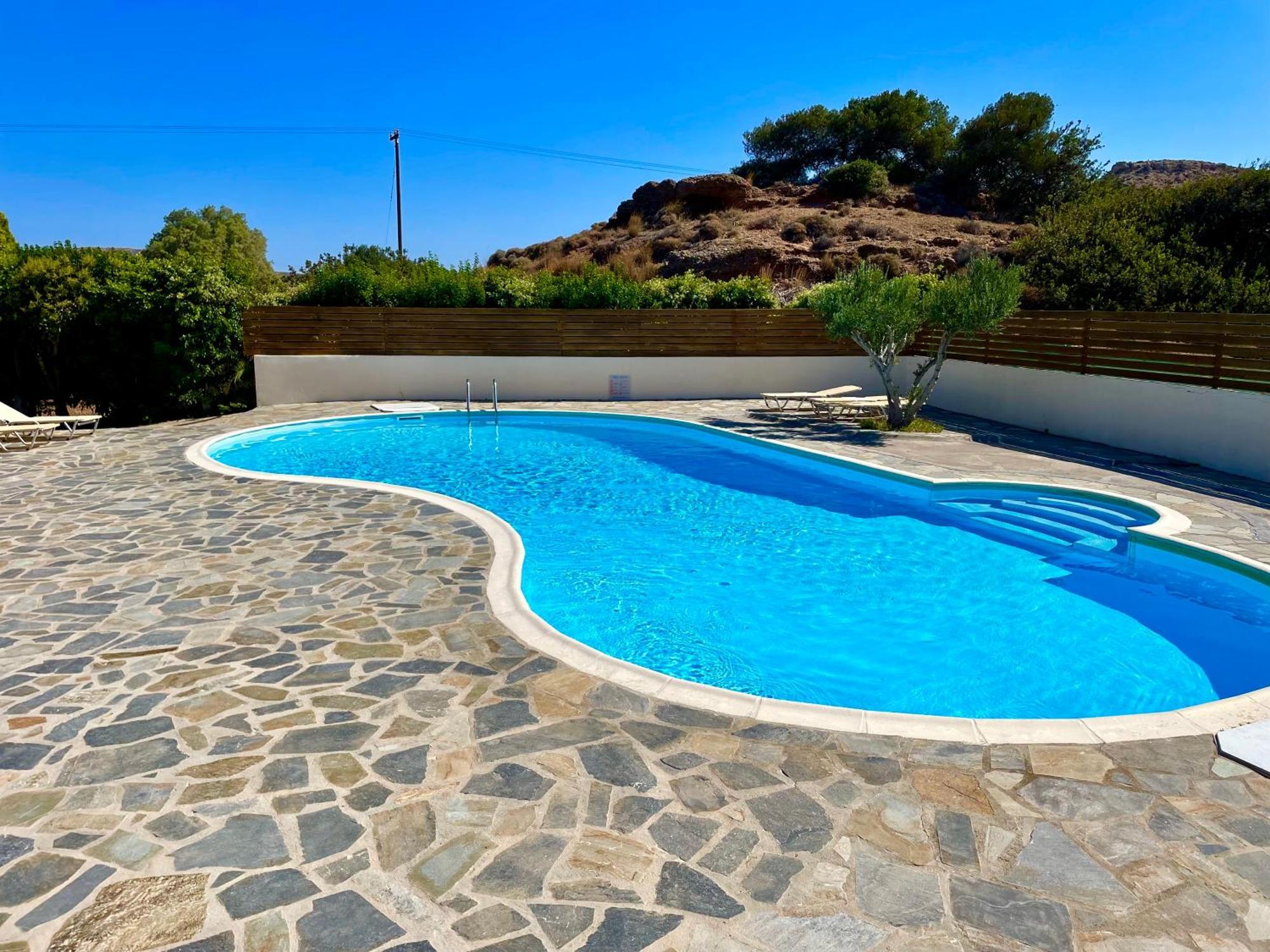 Rousolakos Pool Apartments パレカストロ エクステリア 写真